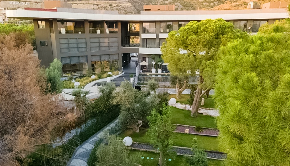 هتل یونیک لایف استایل کوش آداسی